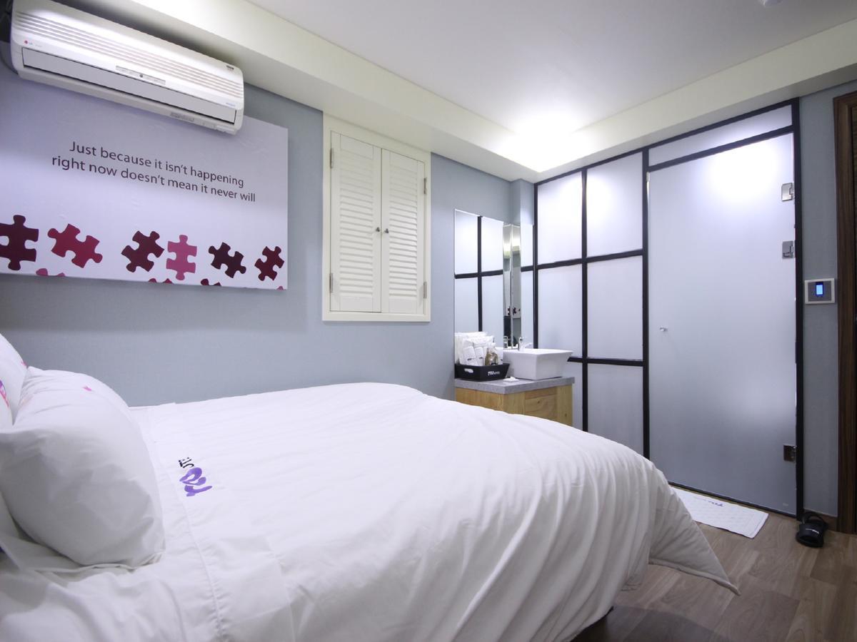 Roo Motel Busan Exterior photo